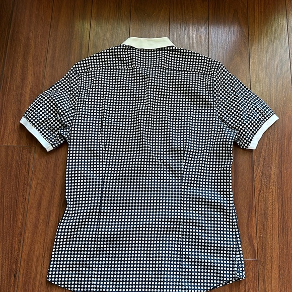 👕👕NWOT Michael Kors Short Sleeved Button Down Shirt👕👕 - Picture 2 of 7